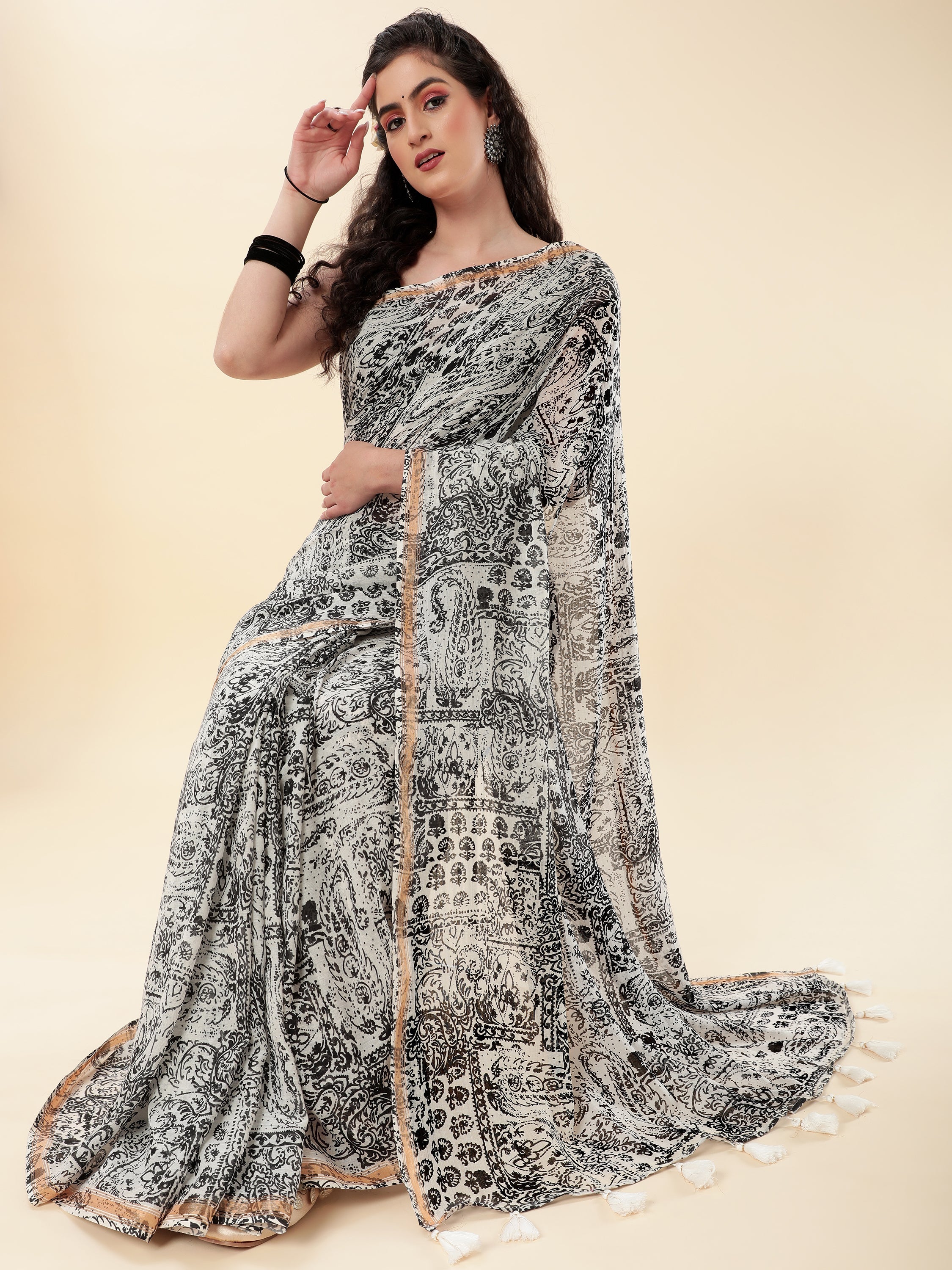 BLACK & WHITE VISCOSE MUL DIGITAL PRINTED SAREE