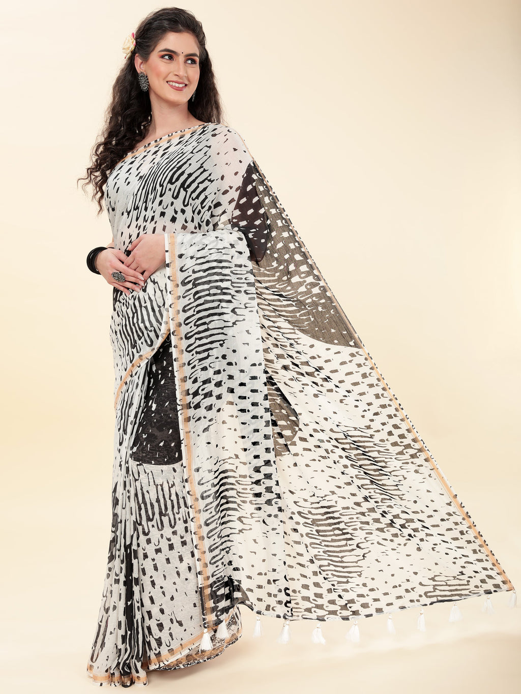 BLACK & WHITE VISCOSE MUL LIVA DIGITAL PRINTED SAREE