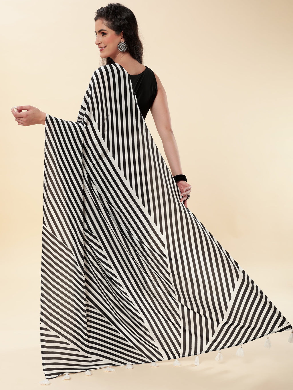 BLACK & WHITE STRIPED MONOCHROME CREPE SAREE