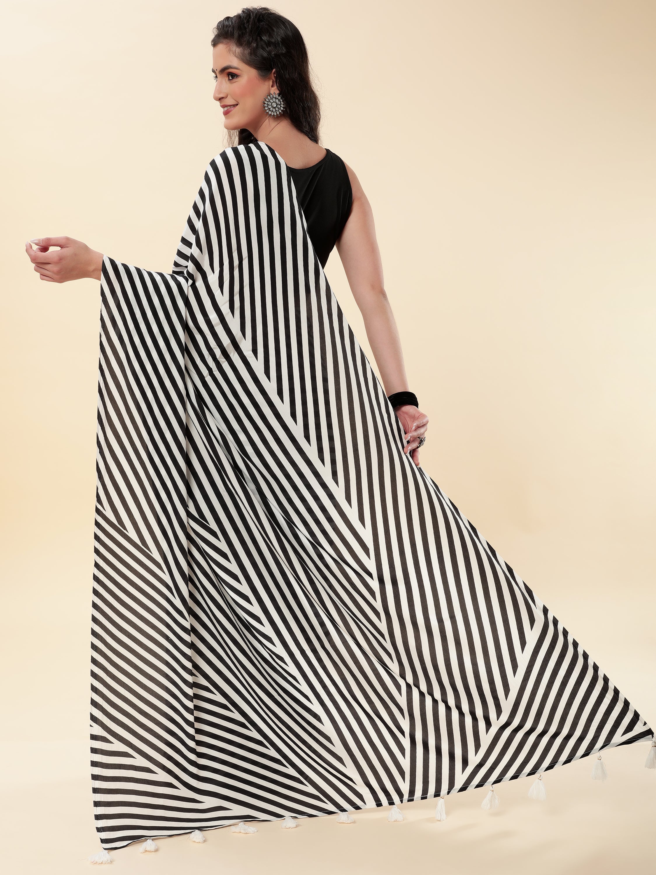 BLACK & WHITE STRIPED MONOCHROME CREPE SAREE