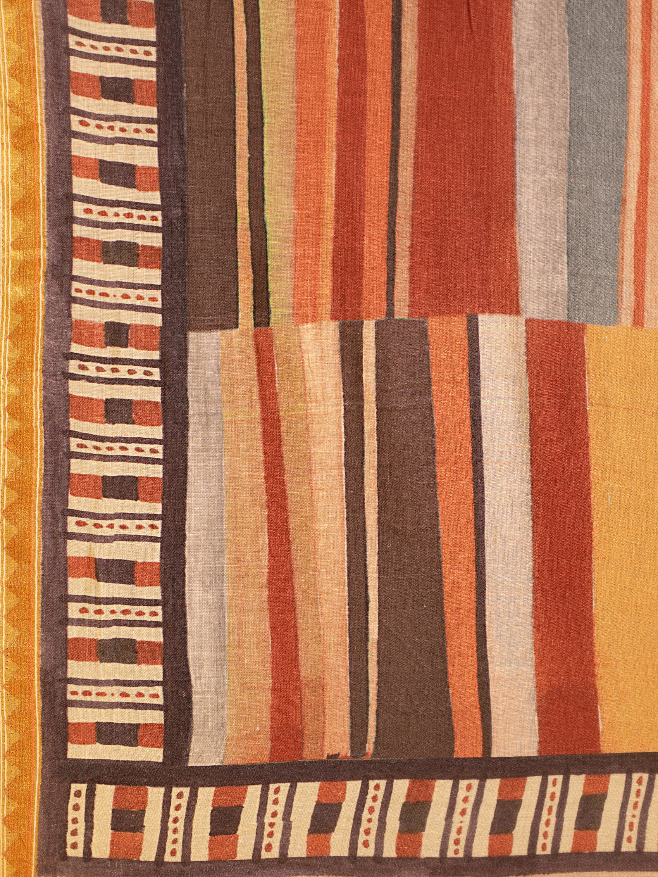 BROWN & YELLOW VISCOSE MUL LIVA DIGITAL PRINTED SAREE