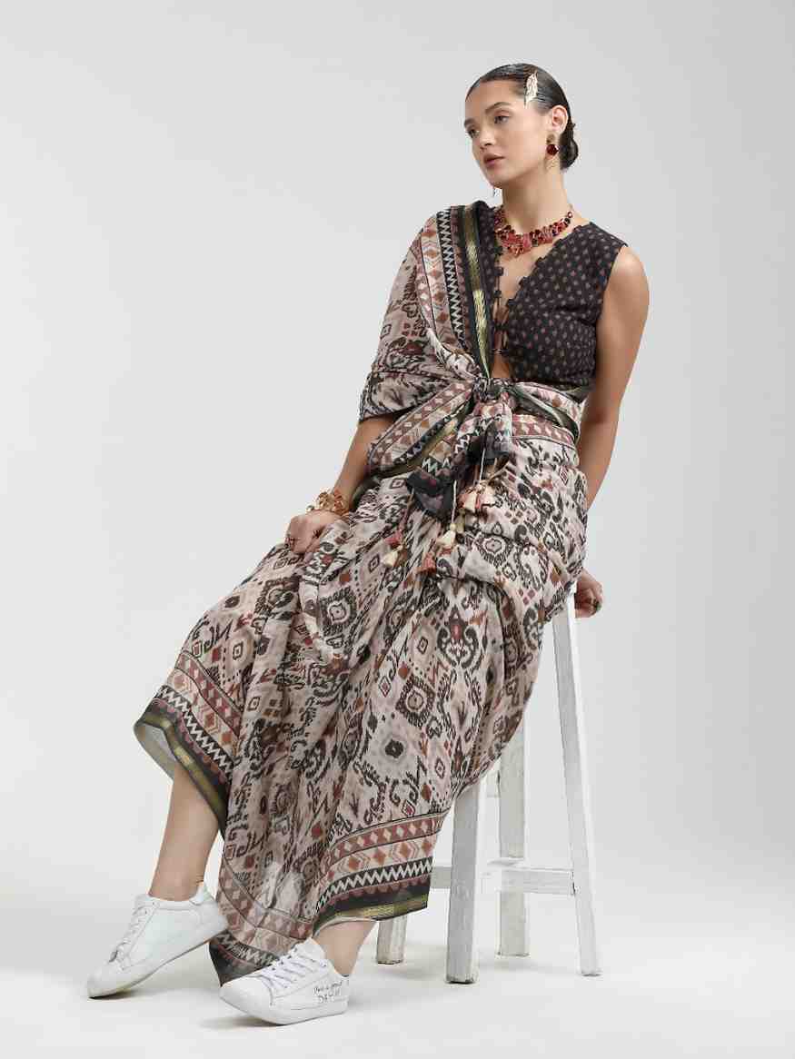 BEIGE & BLACK VISCOSE MUL LIVA DIGITAL PRINTED SAREE