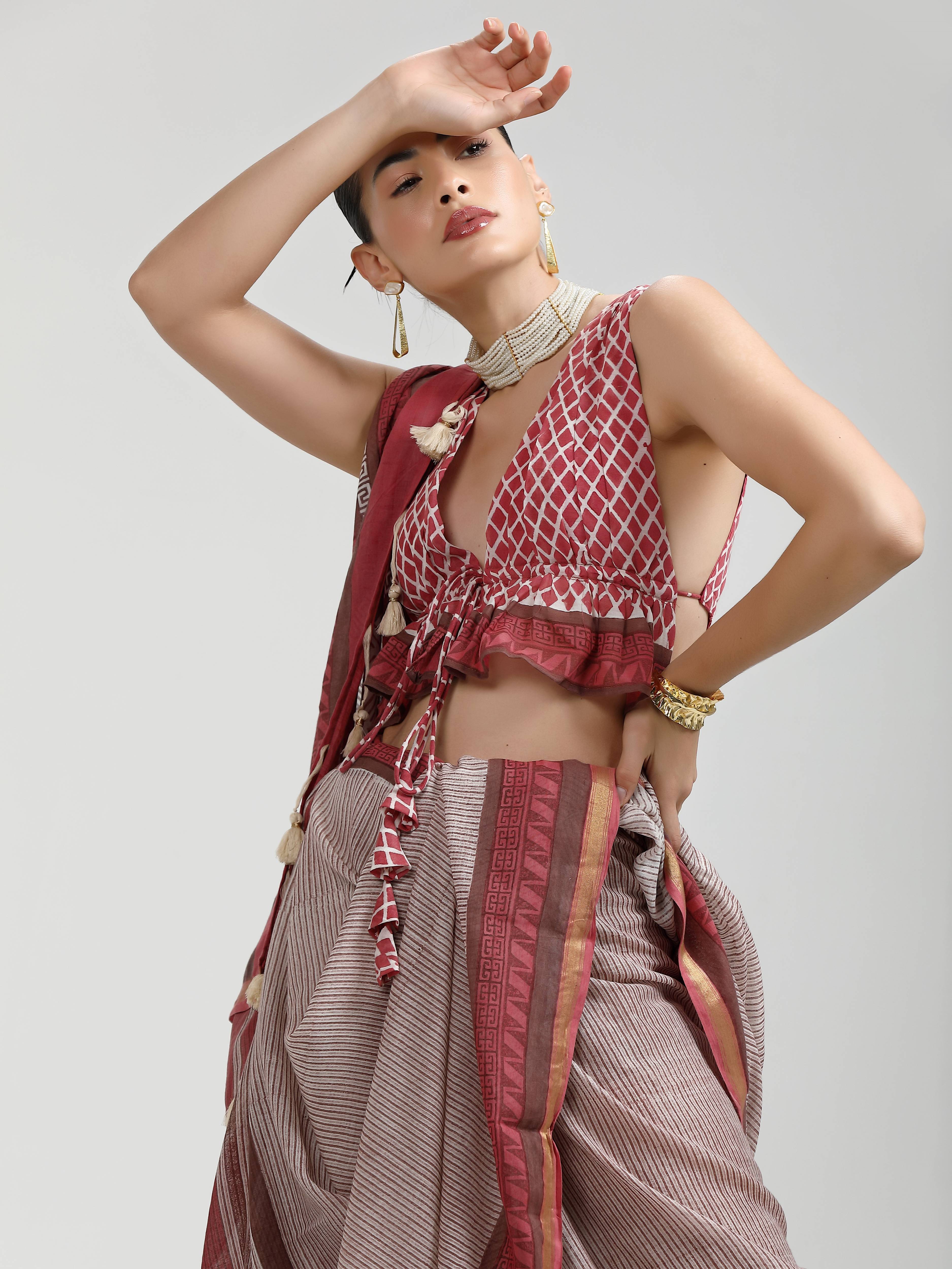 DUSTY RED VISCOSE MUL LIVA BLOCK PRINTED SAREE