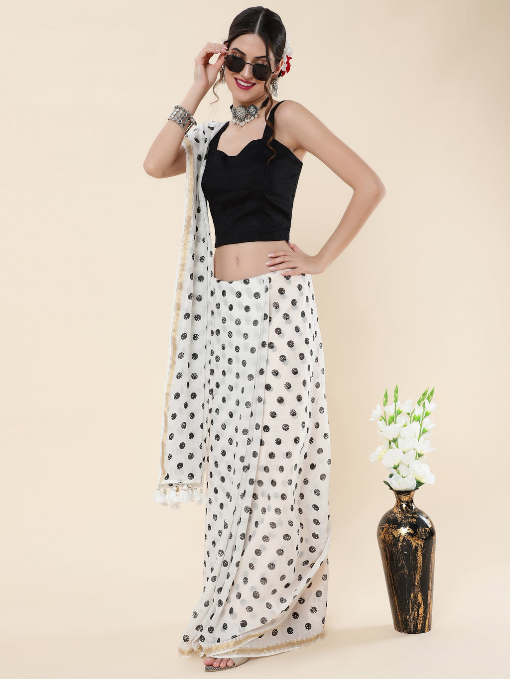 WHITE VISCOSE MUL LIVA POLKA DOTS SAREE