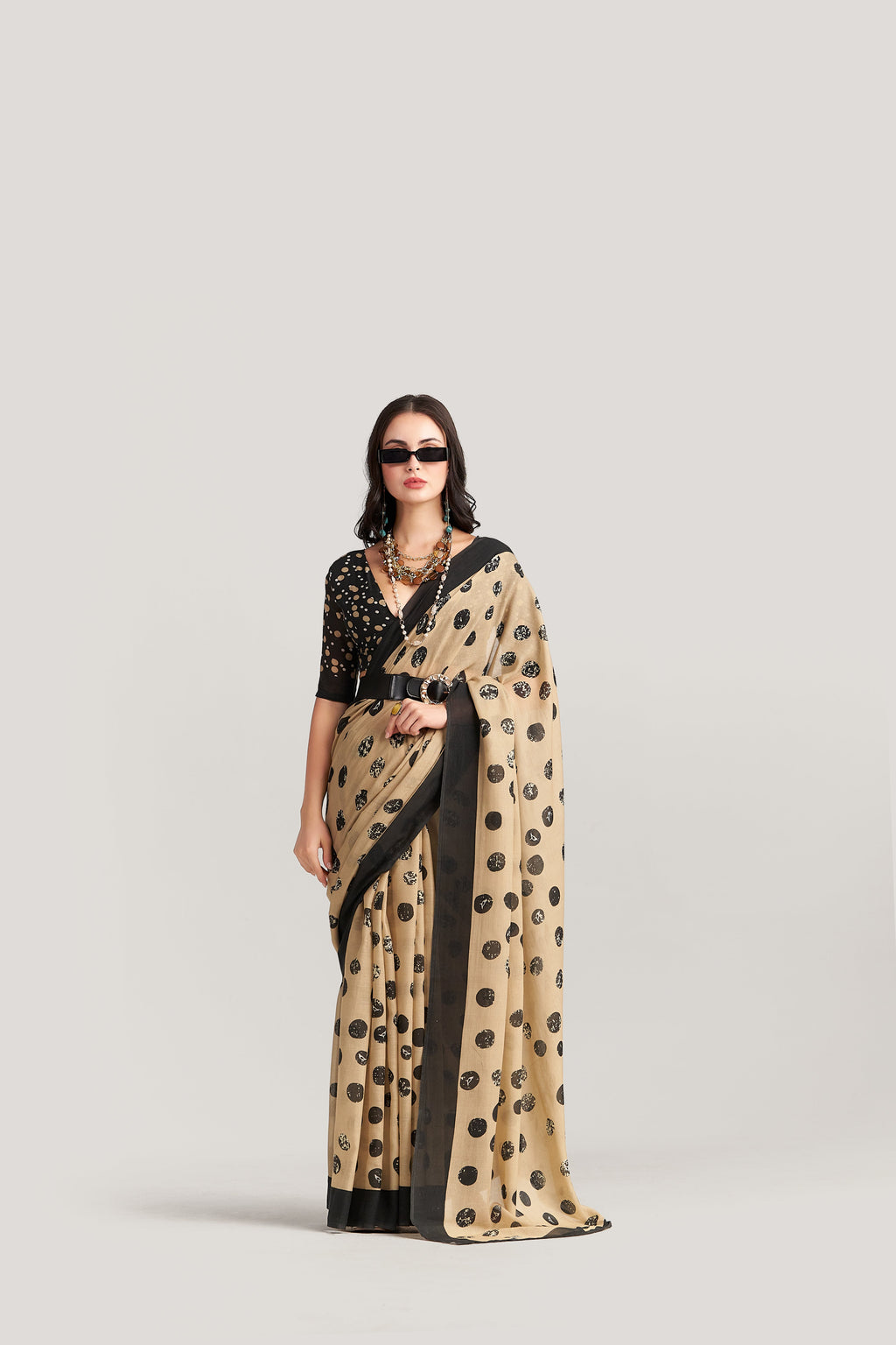 CHIKOO BROWN VISCOSE MUL LIVA DIGITAL PRINTED SAREE