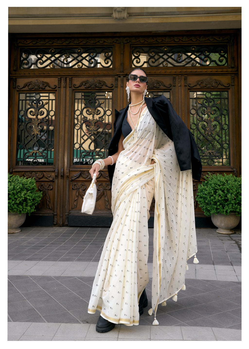 OFF-WHITE VISCOSE MUL LIVA POPPY SAREE