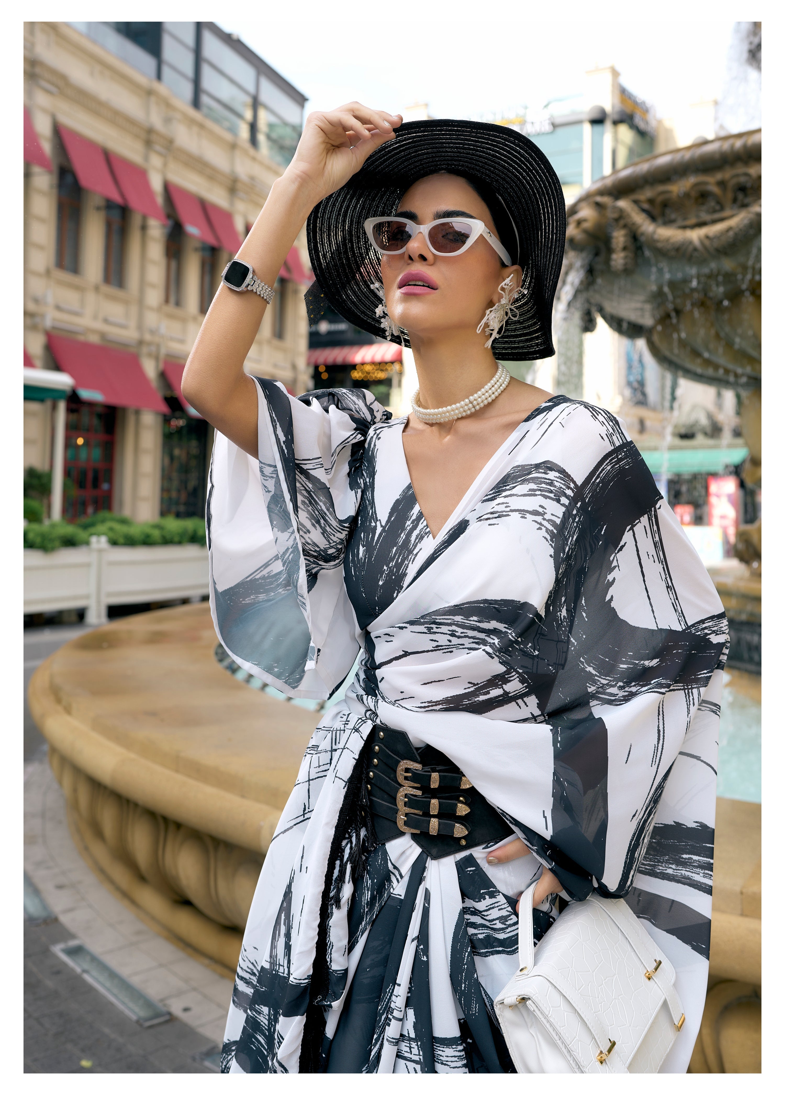 BLACK & WHITE MONOCHROME DIGITAL PRINTED GEORGETTE SAREE