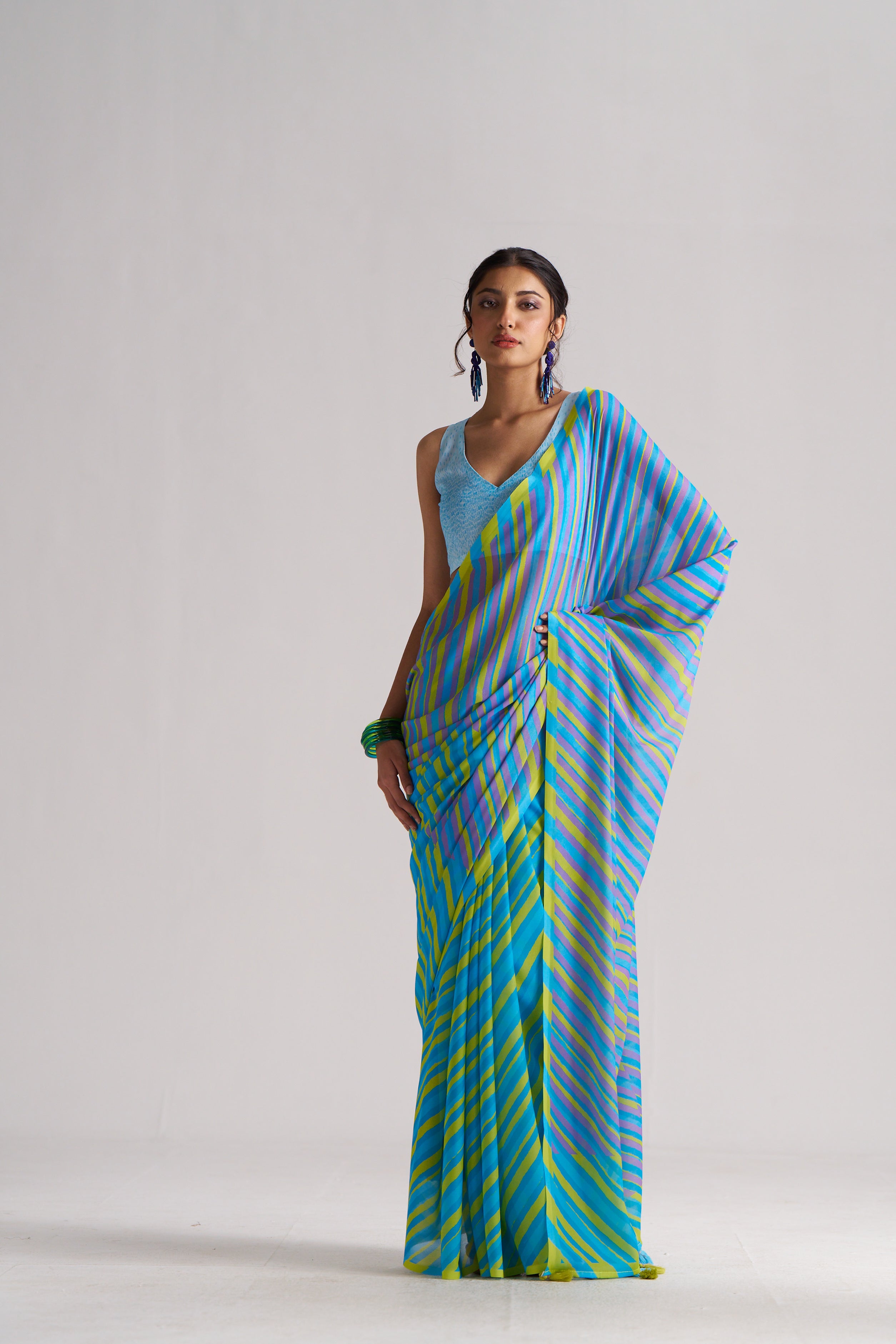 BLUE & YELLOW GEORGETTE SPARKLE LAHERIYA DIGITAL PRINTED SAREE