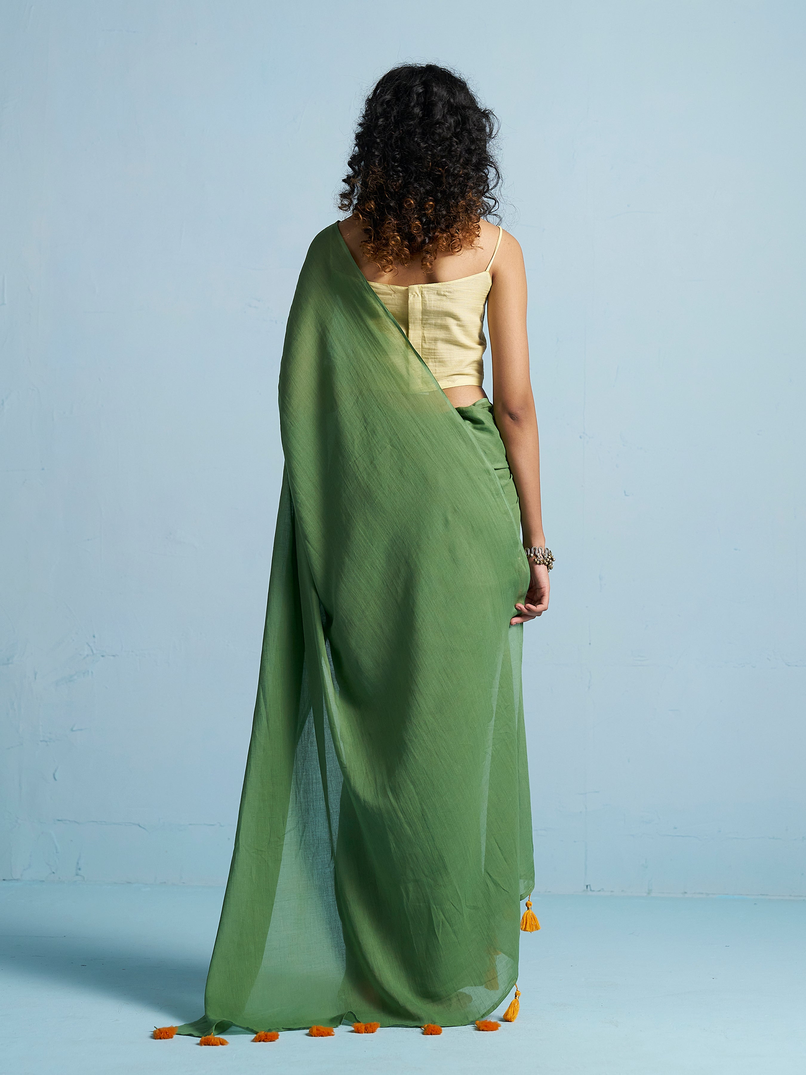 OLIVE GREEN VISCOSE MUL LIVA SOLID SAREE