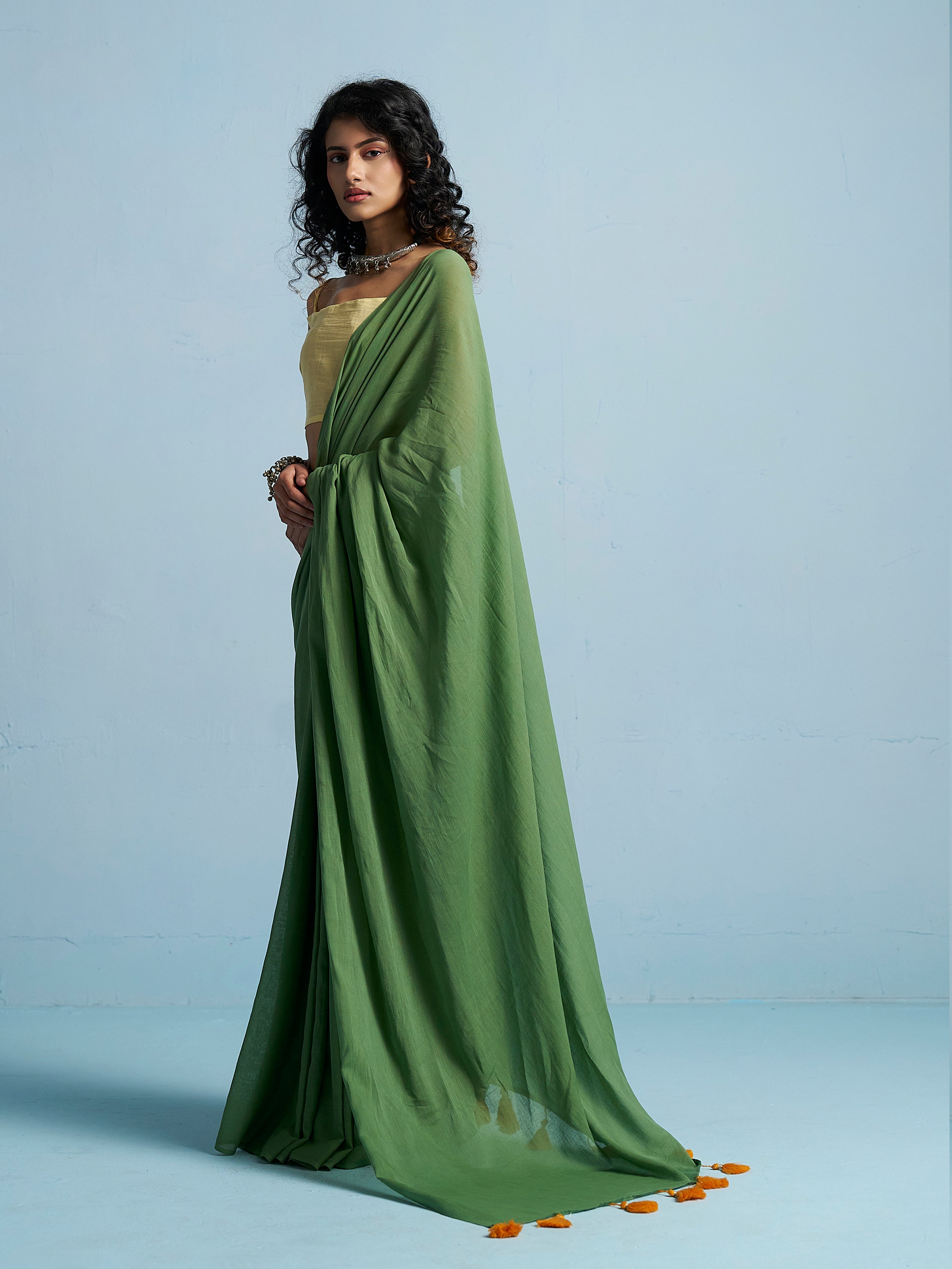 OLIVE GREEN VISCOSE MUL LIVA SOLID SAREE
