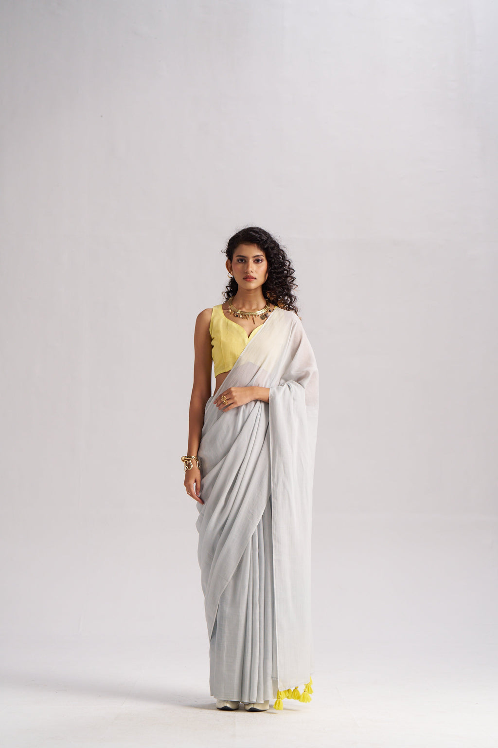 LIGHT GRAY VISCOSE MUL LIVA SOLID SAREE