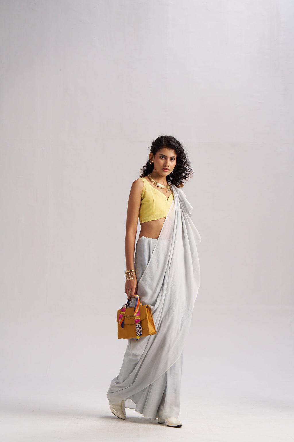 LIGHT GRAY VISCOSE MUL LIVA SOLID SAREE