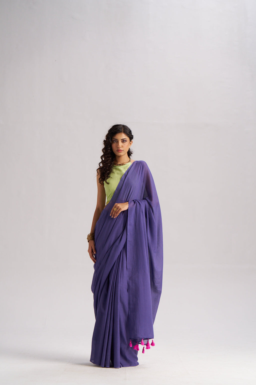 PURPLE SHADE VISCOSE MUL LIVA SOLID SAREE