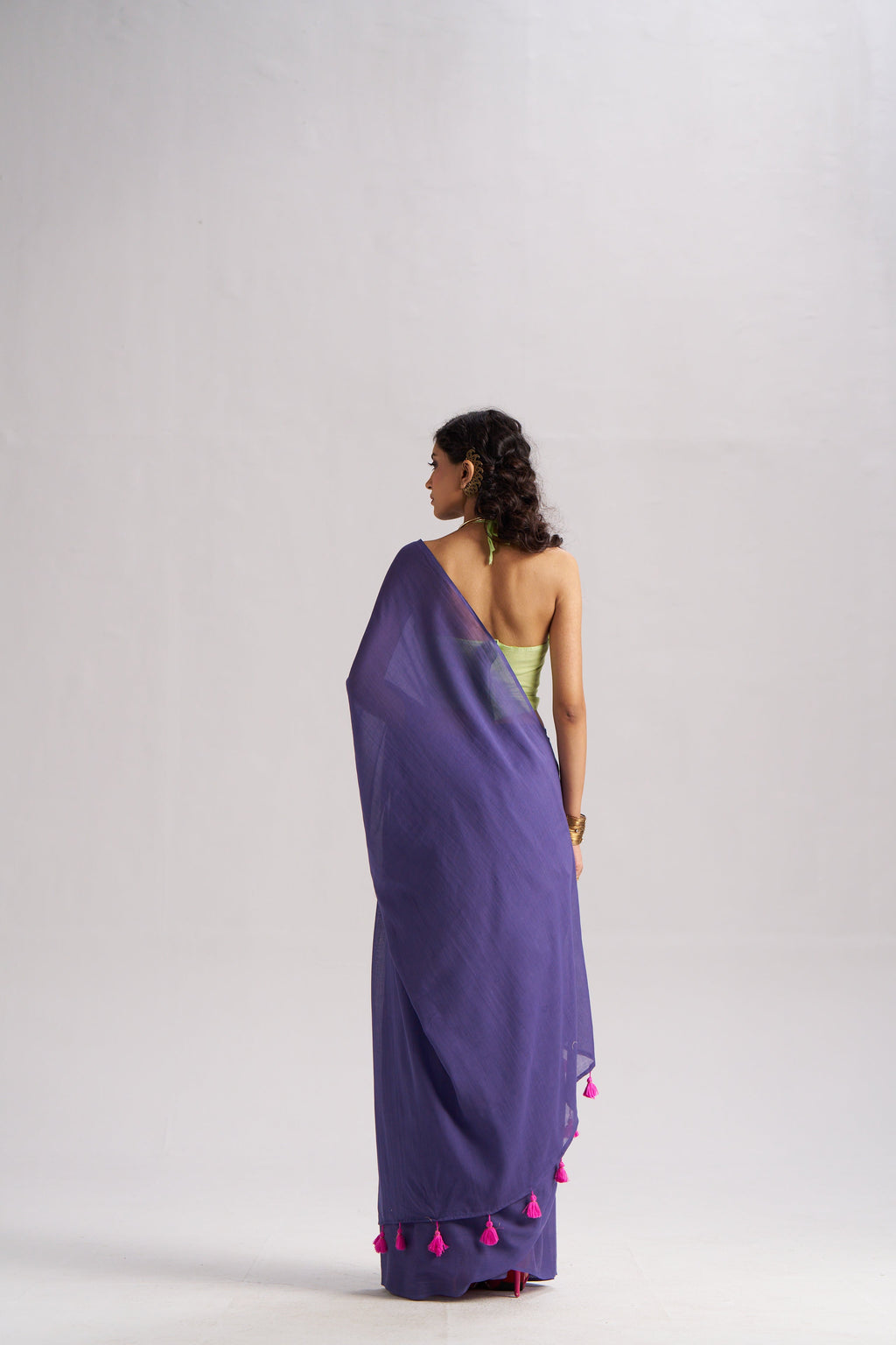 PURPLE SHADE VISCOSE MUL LIVA SOLID SAREE