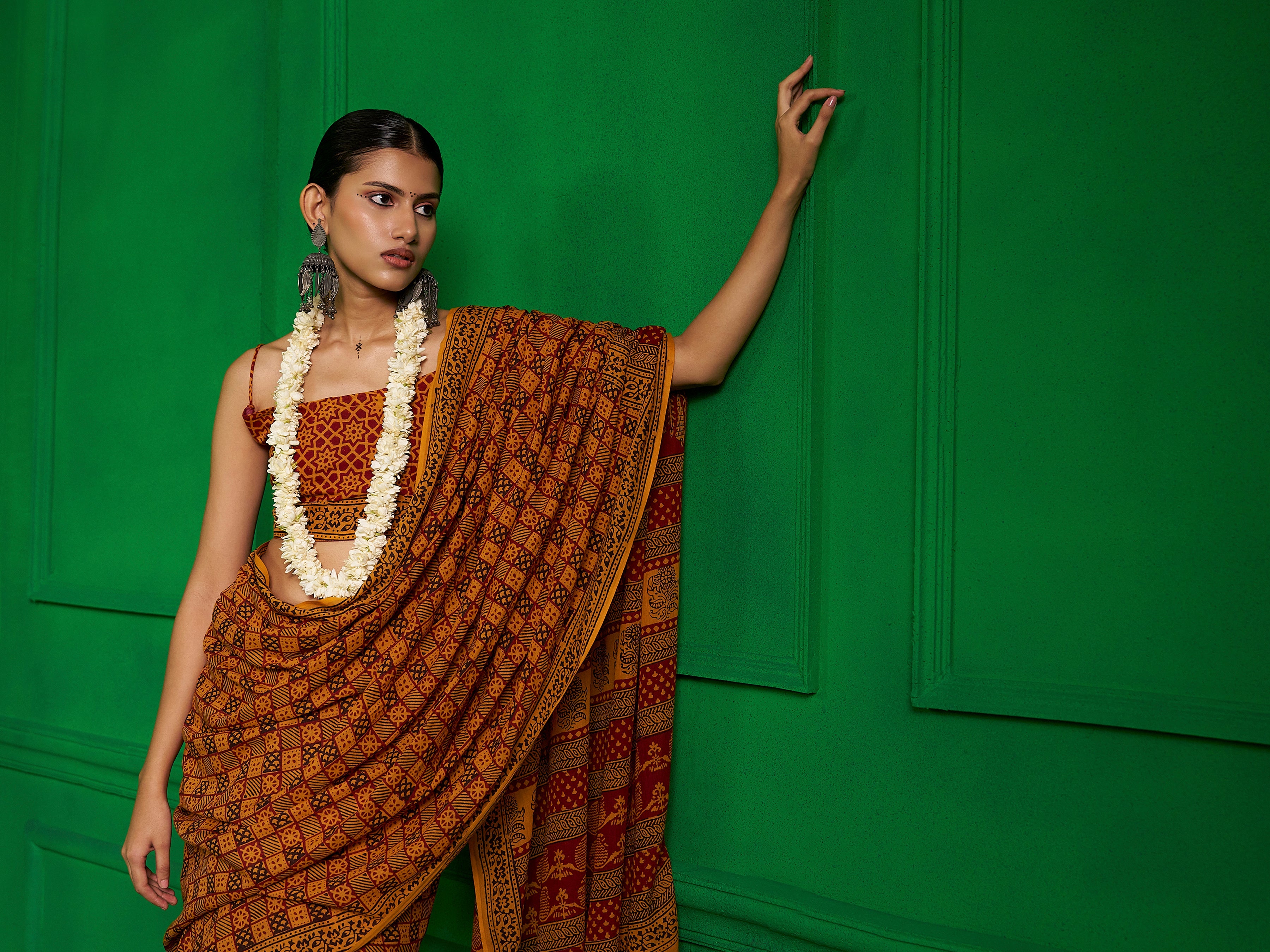 MUSTARD VISCOSE MUL SUNKISSED MARIGOLD BAGH PRINT SAREE