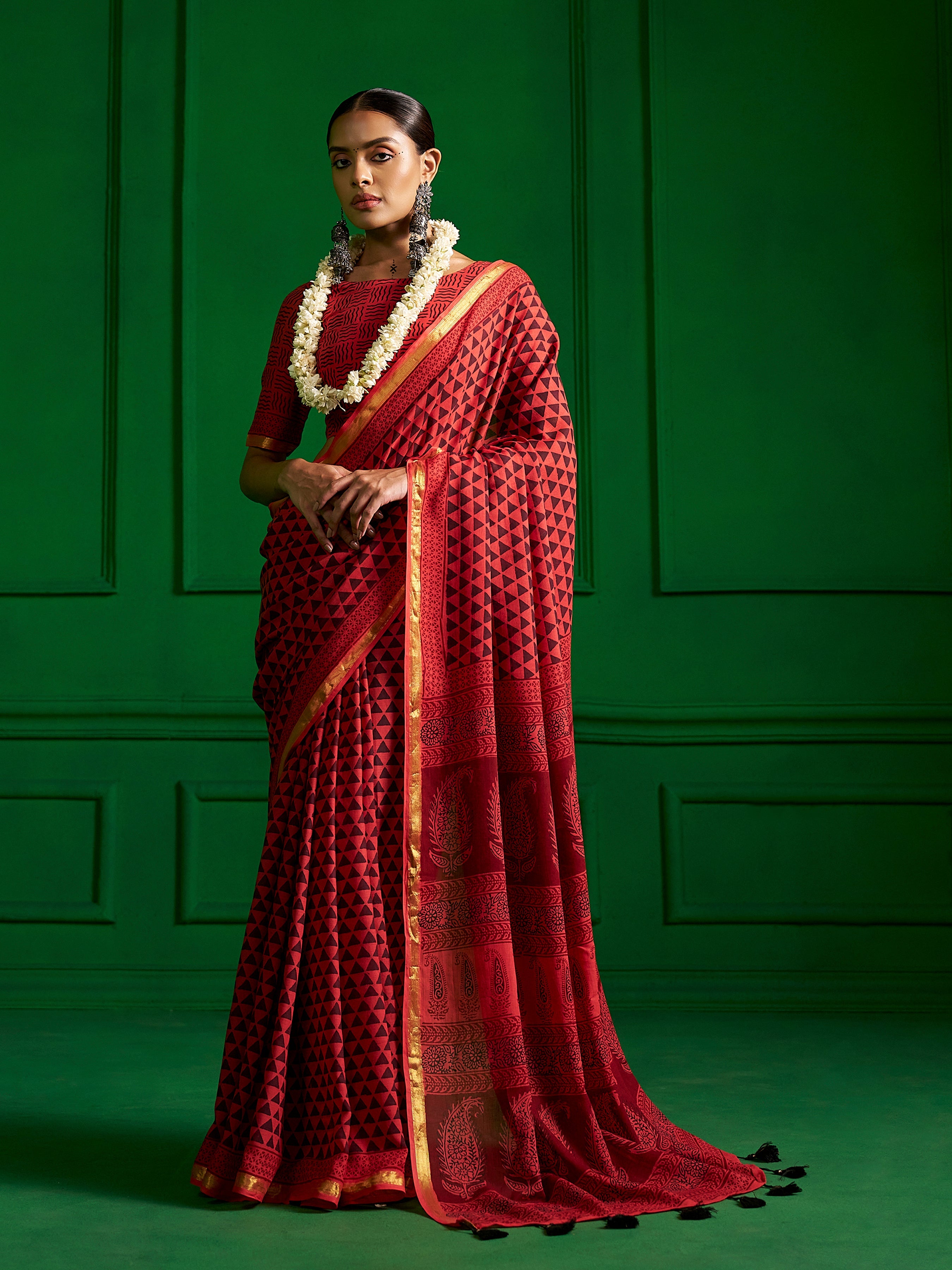 RED VISCOSE MUL RUBY BAGH PRINT SAREE