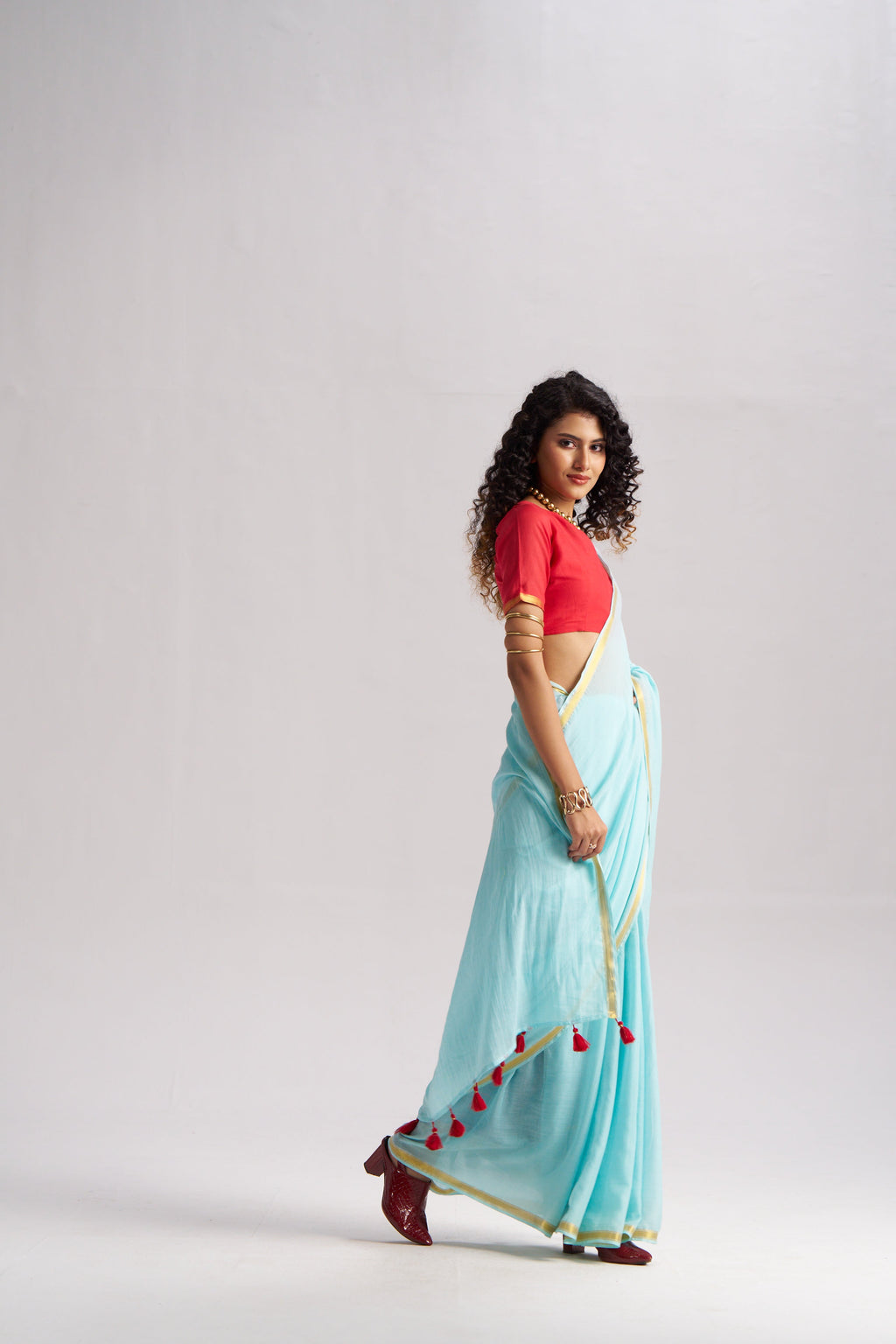SKY BLUE VISCOSE MUL LIVA SOLID SAREE