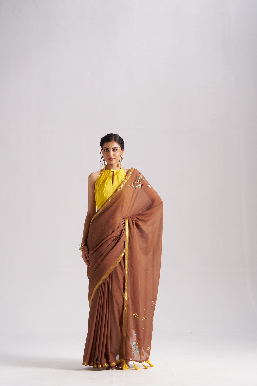 BROWN VISCOSE MUL CAPRICORN CELESTIAL THREAD WORK SAREES