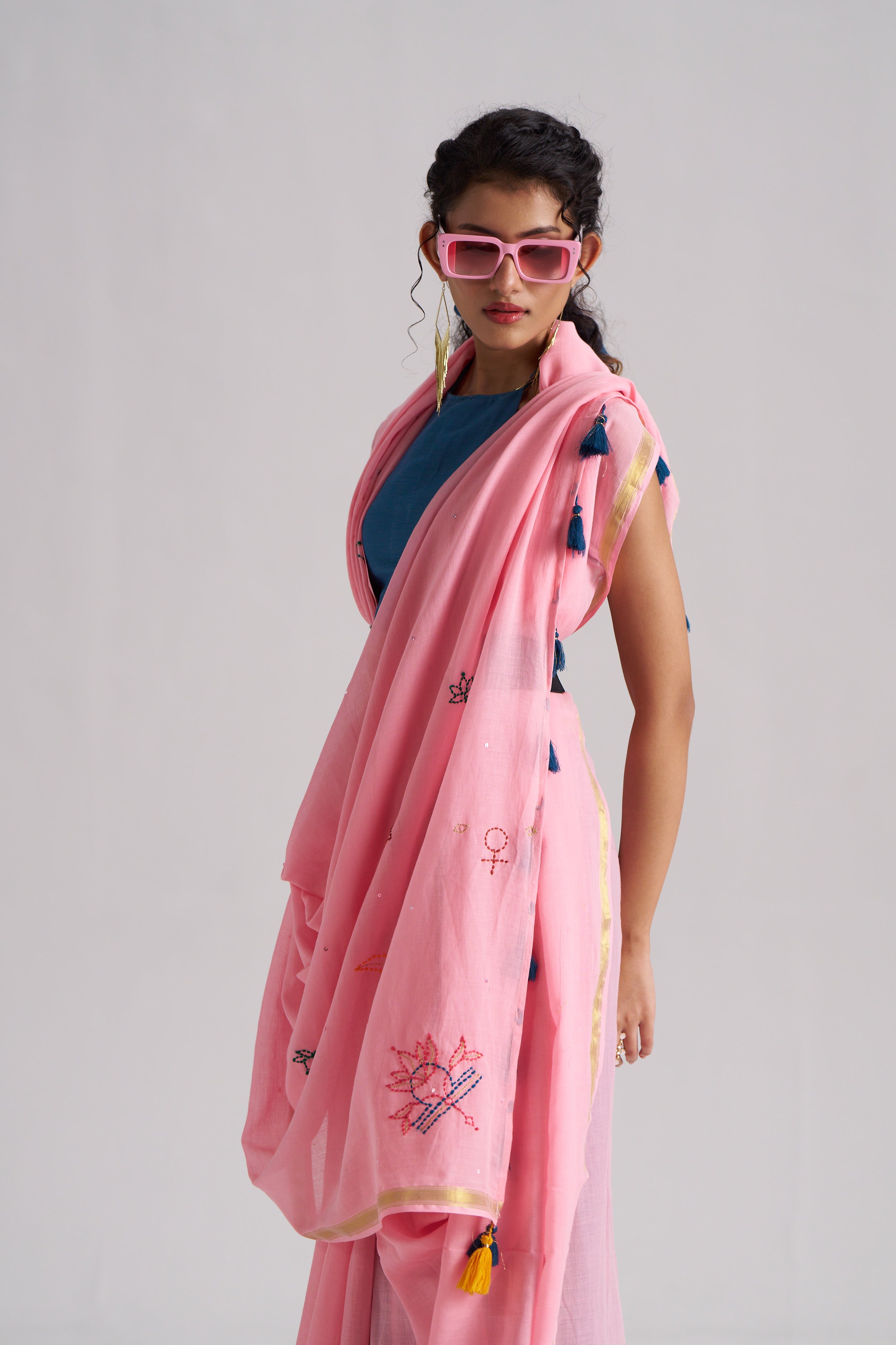 ROSE PINK VISCOSE MUL LIBRA CELESTIAL THREAD WORK SAREES