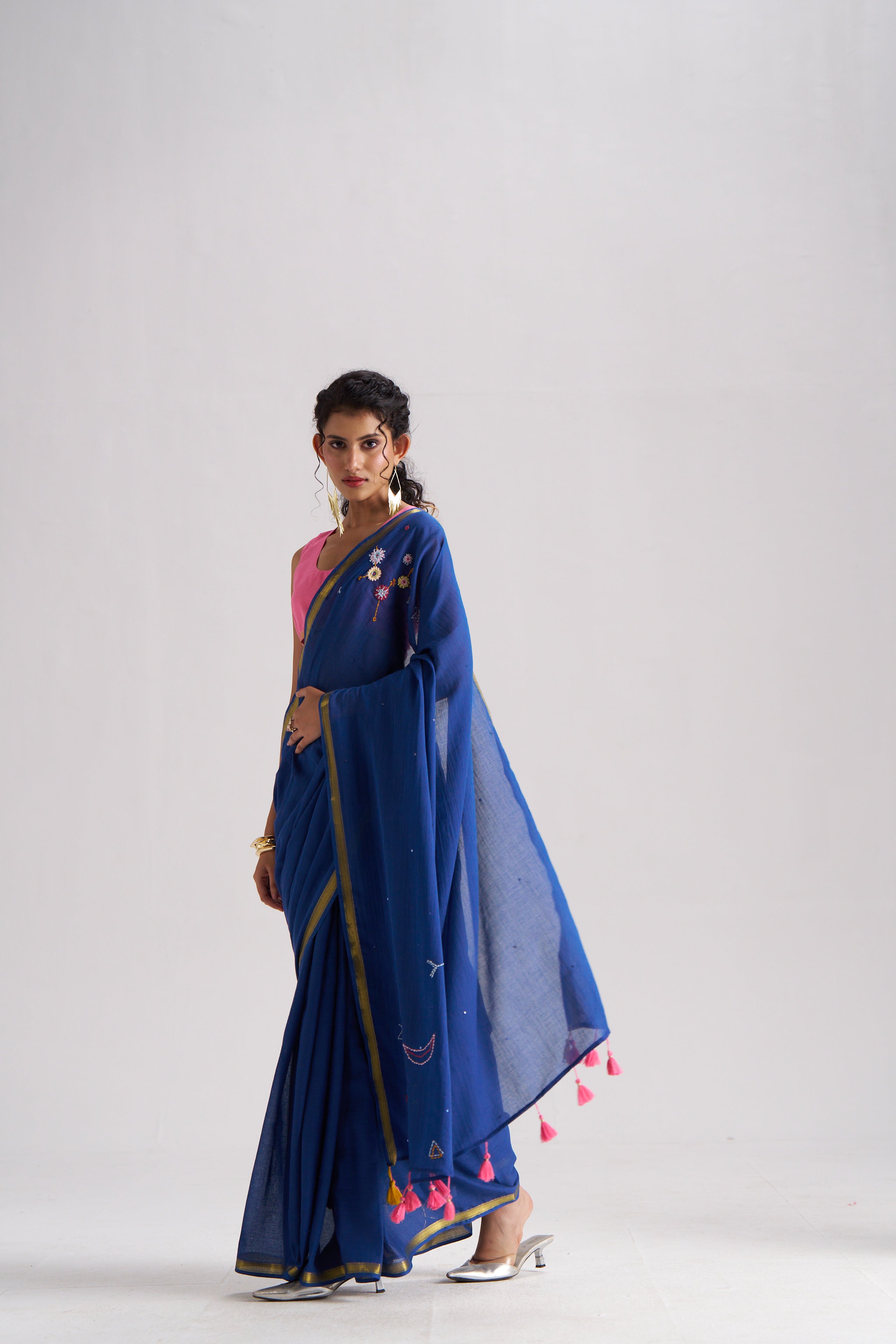 DEEP BLUE VISCOSE MUL THREAD WORK SAREES