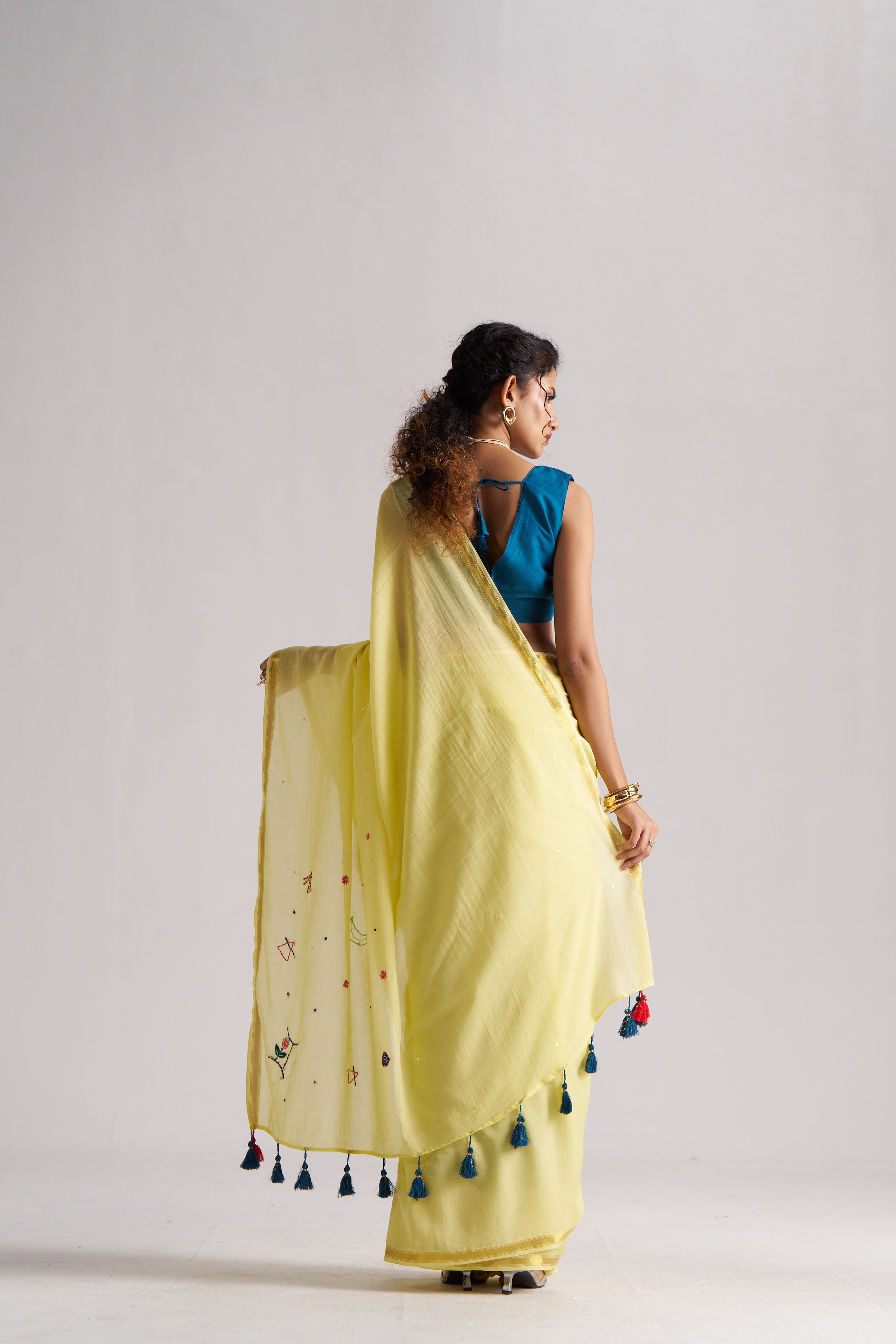 YELLOW VISCOSE MUL THREAD WORK SAREES