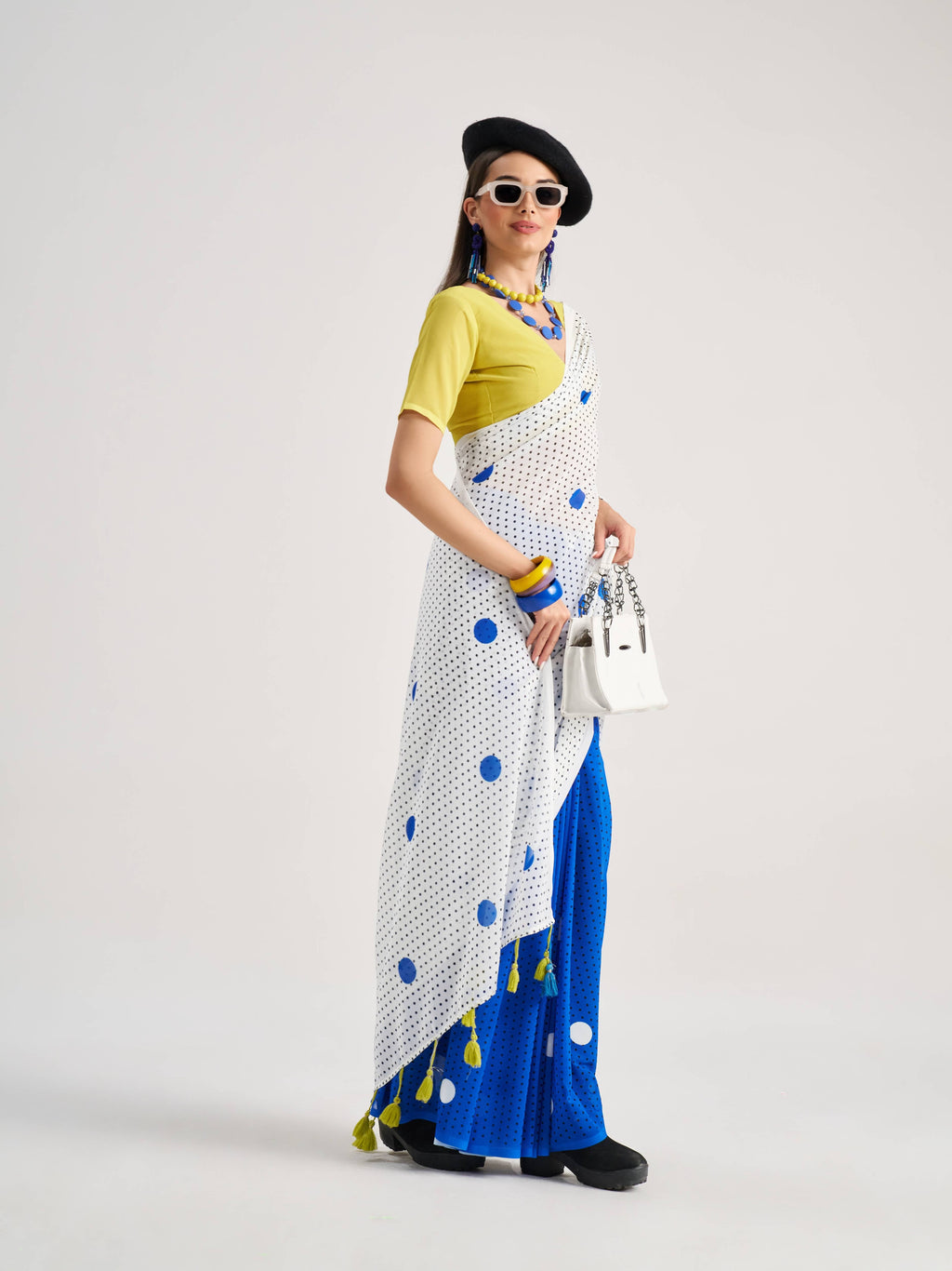 WHITE & BLUE GEORGETTE POLKA POPS DIGITAL PRINTED SAREE