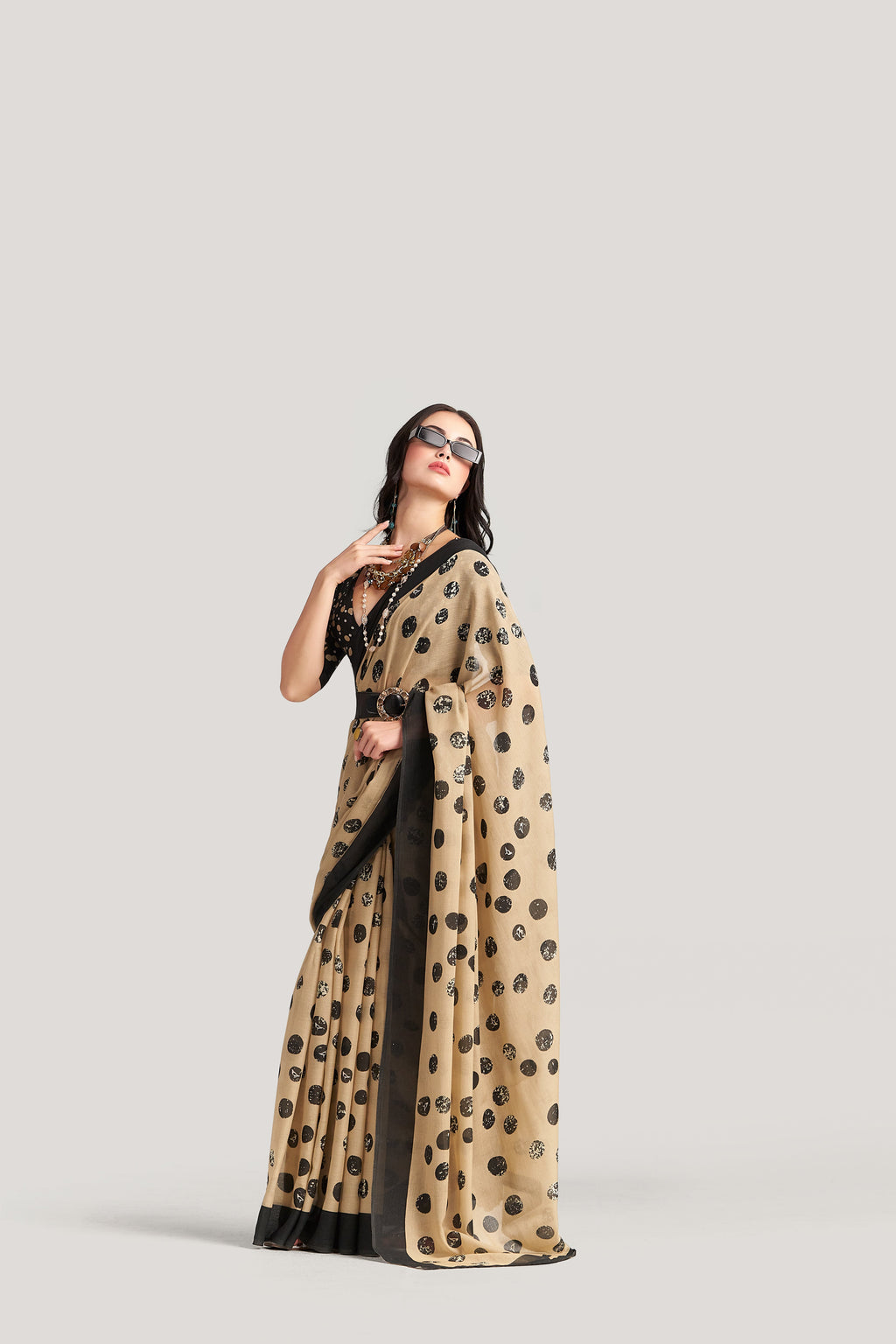 CHIKOO BROWN VISCOSE MUL LIVA DIGITAL PRINTED SAREE
