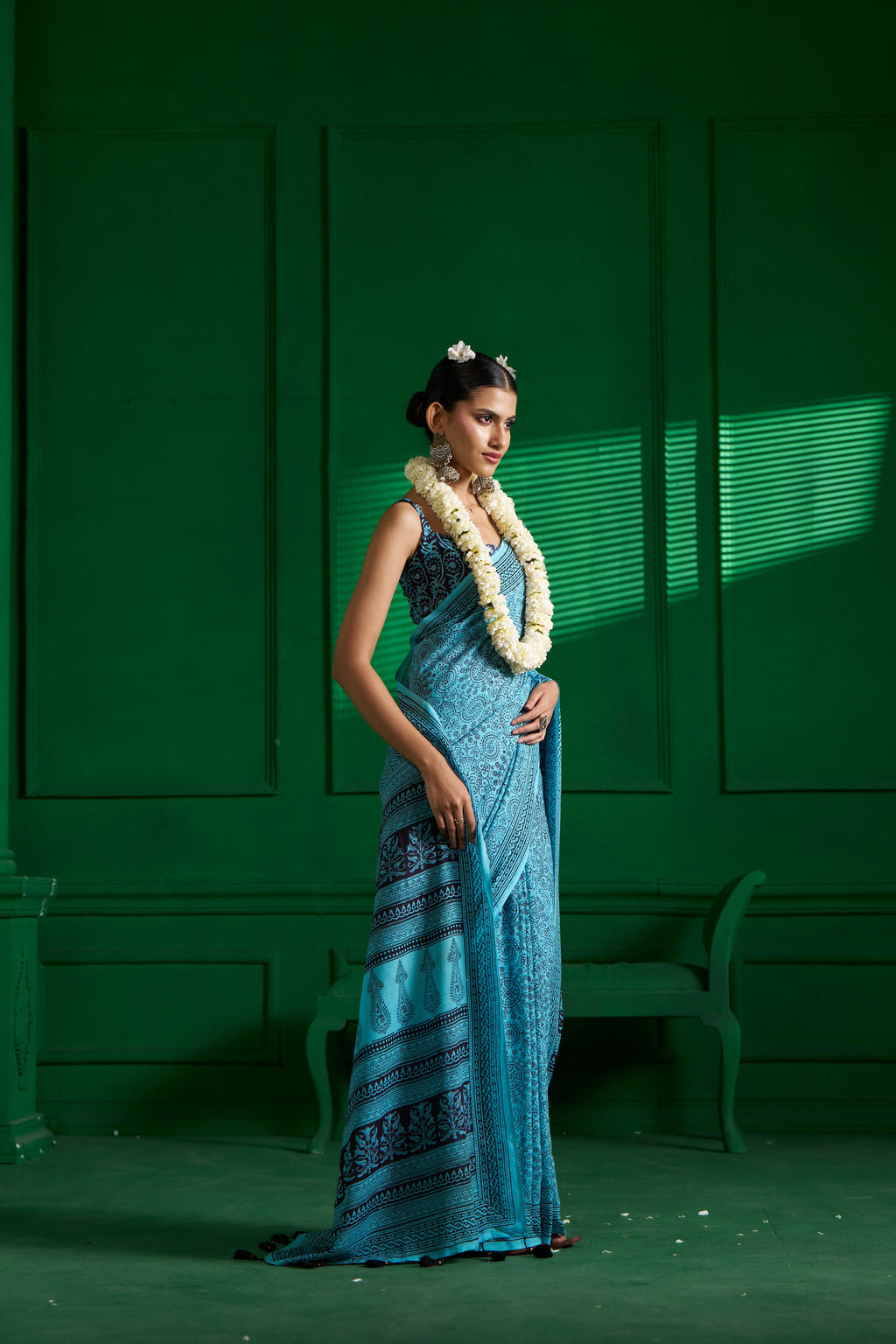 AQUA BLUE VISCOSE MUL BAGH PRINT SAREE