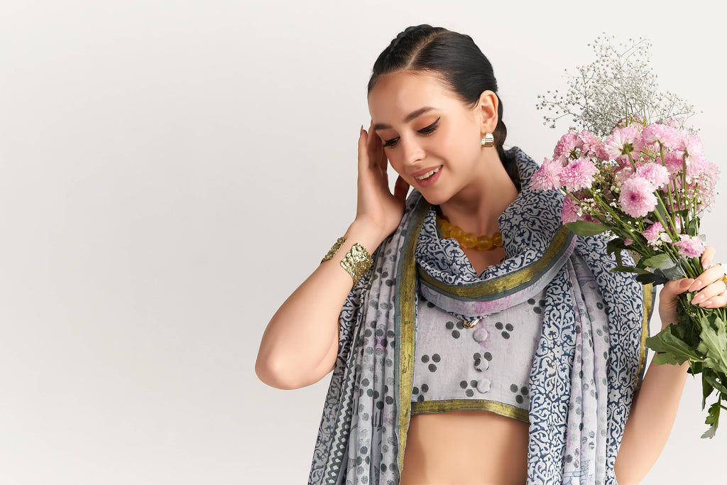 BLACK & GRAY SHADE VISCOSE MUL BLOCK PRINTED SAREE