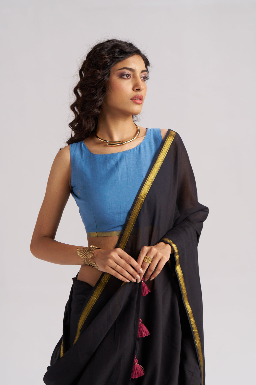 BLACK VISCOSE MUL LIVA SOLID SAREE
