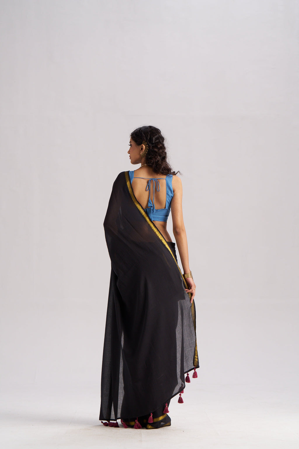 BLACK VISCOSE MUL LIVA SOLID SAREE